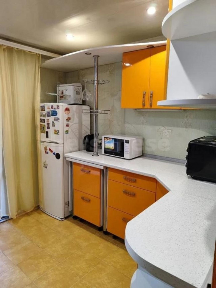 2-комн квартира Менжинского улица, д.8