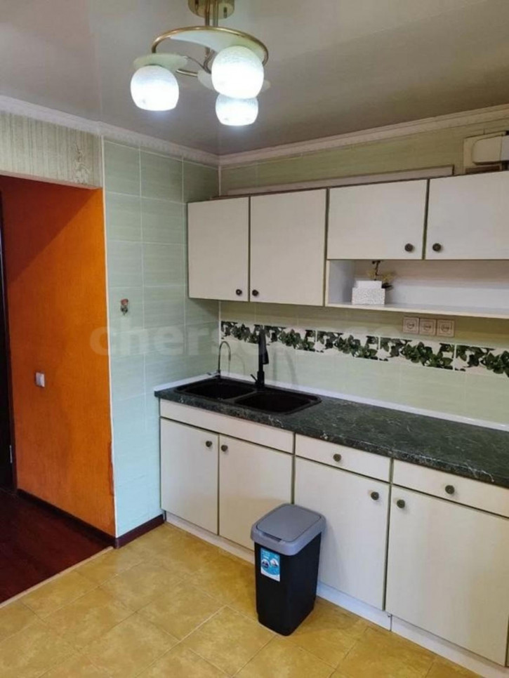 2-комн квартира Менжинского улица, д.8