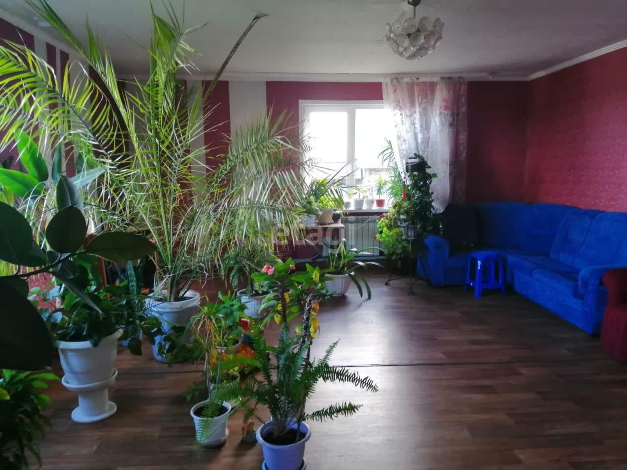 Купить дачу, дом, коттедж за 3 300 000 рублей на Ленина, 1