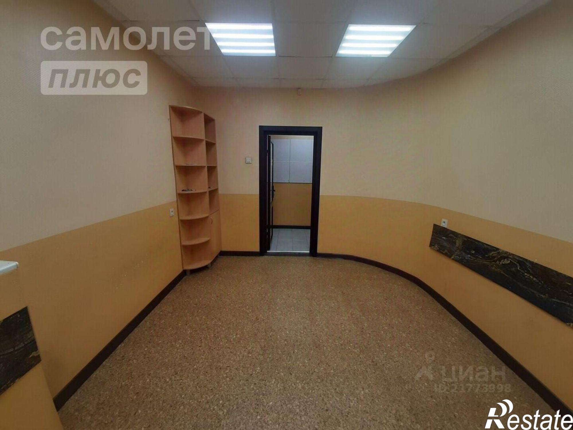 Сдать офис, помещение под офис за 69 948 рублей на улица Сурикова, 33