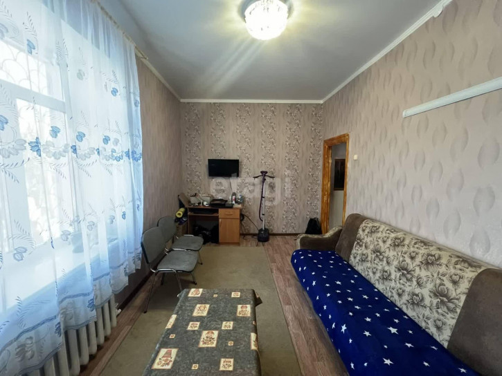 1-комн квартира Серова, 4