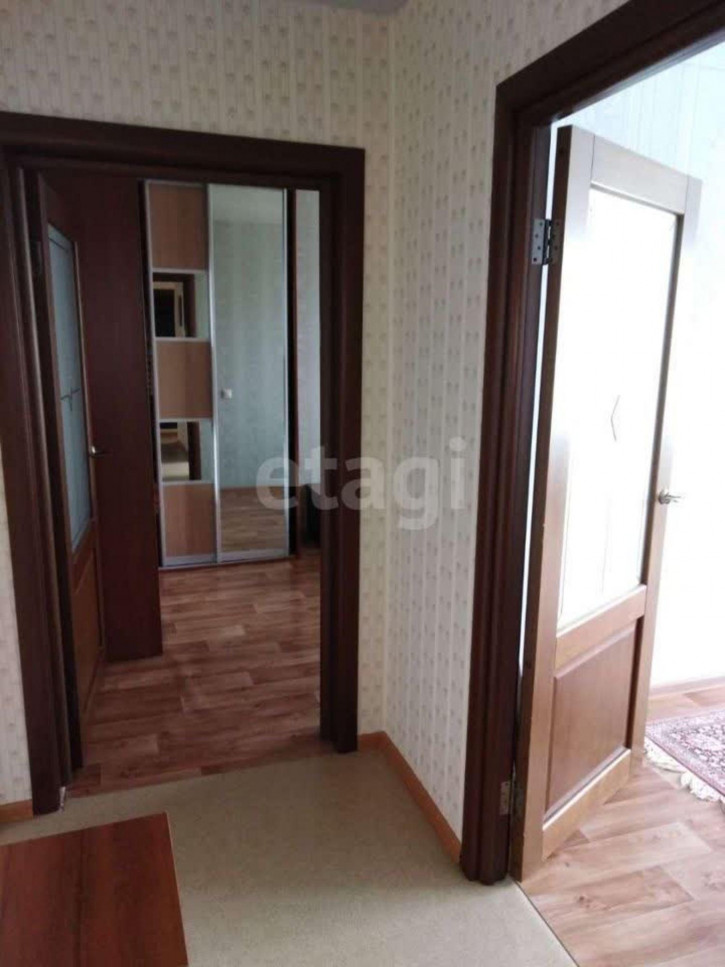 2-комн квартира Строителей, 1
