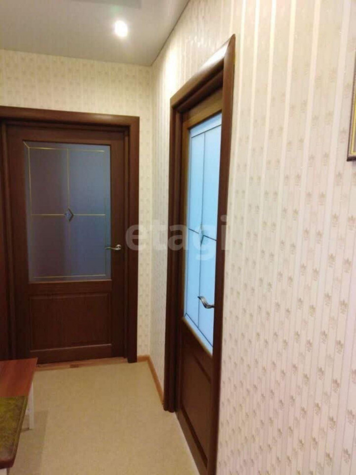 2-комн квартира Строителей, 1