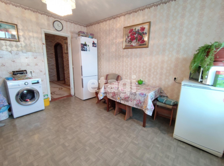 3-комн квартира Водозабор, 10