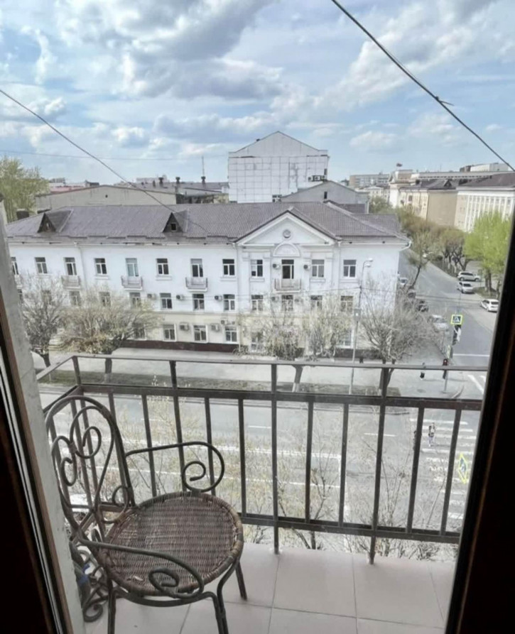 2-комн квартира Орджоникидзе, 51