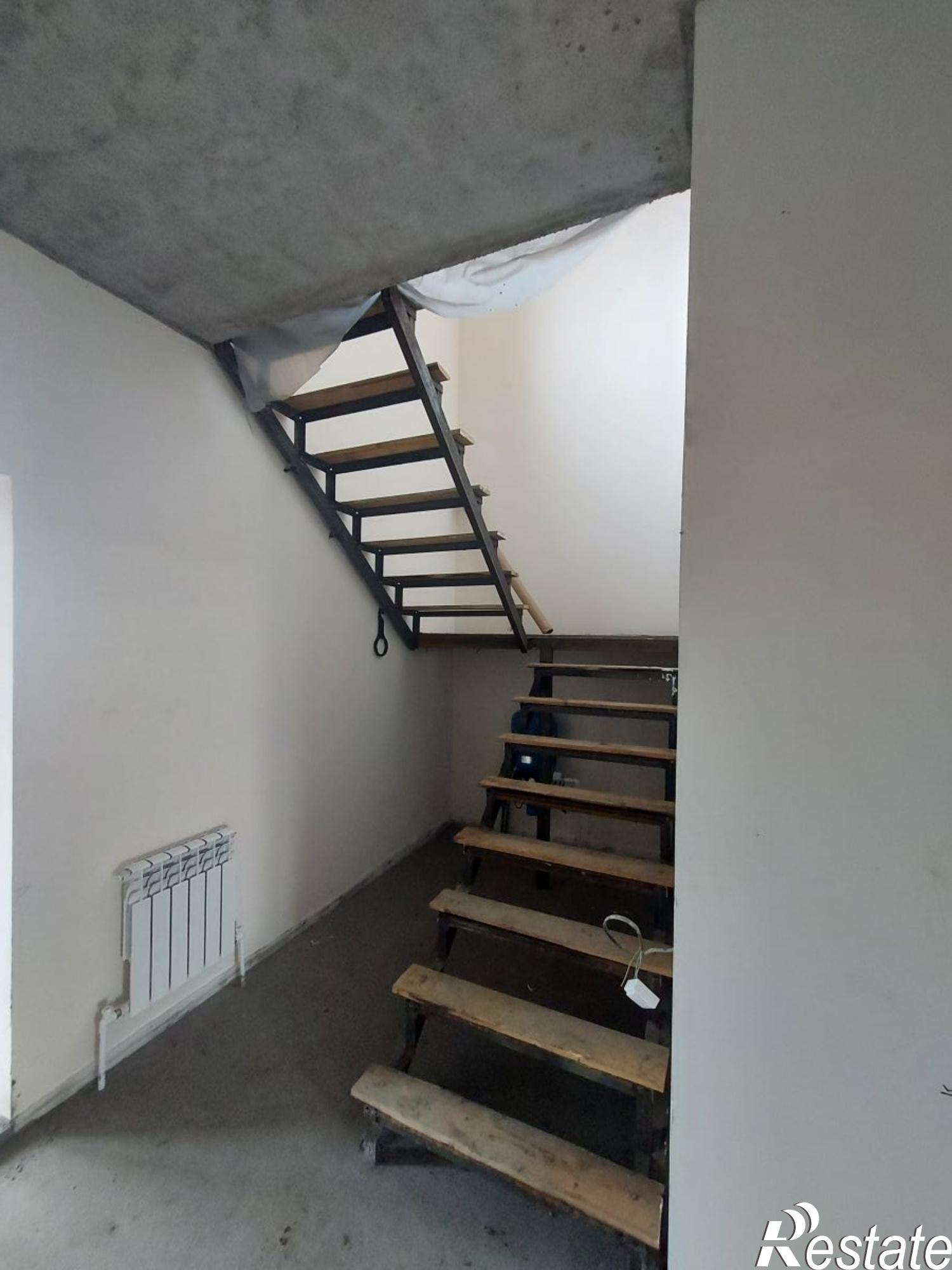 Купить дачу, дом, коттедж за 7 650 000 рублей на Луговая ул, 6