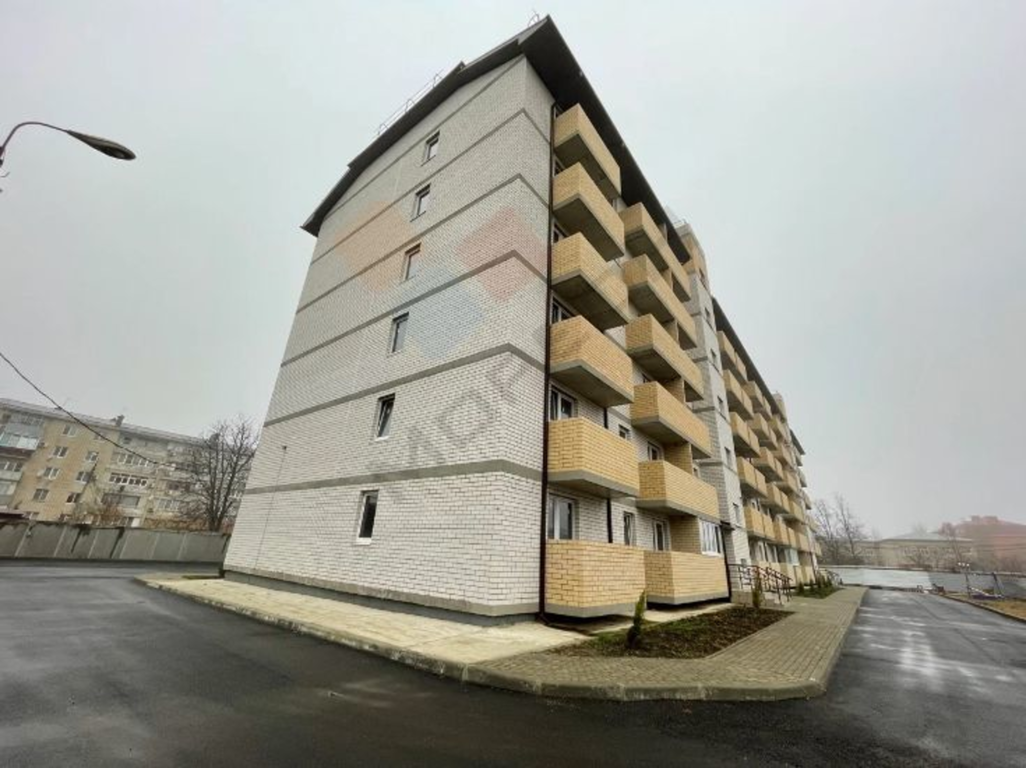 Купить квартиру за 2 000 000 рублей на Ильницкого пер, 3к2