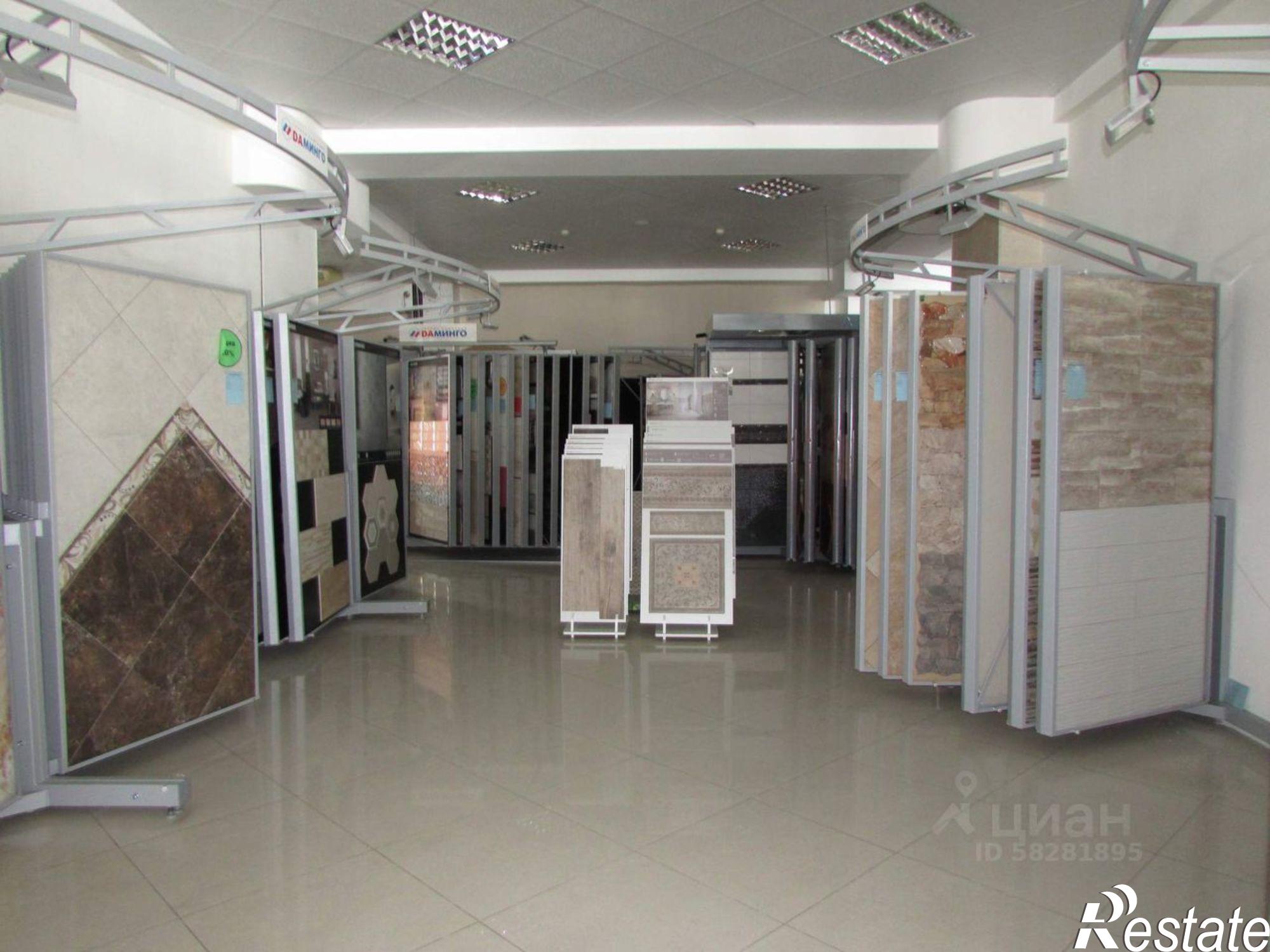Сдать торговое помещение за 300 020 рублей на улица Доваторцев, 40А