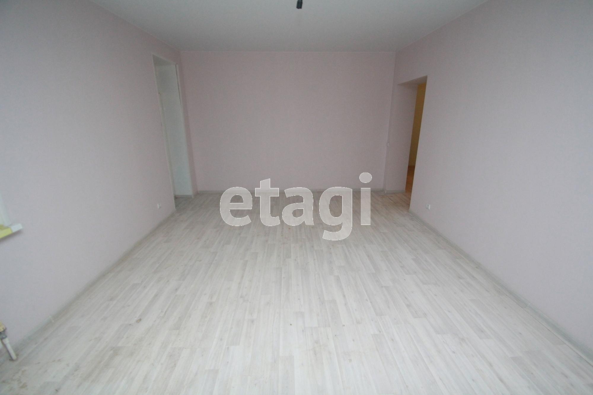Купить квартиру за 12 576 000 рублей на Овражная, 10
