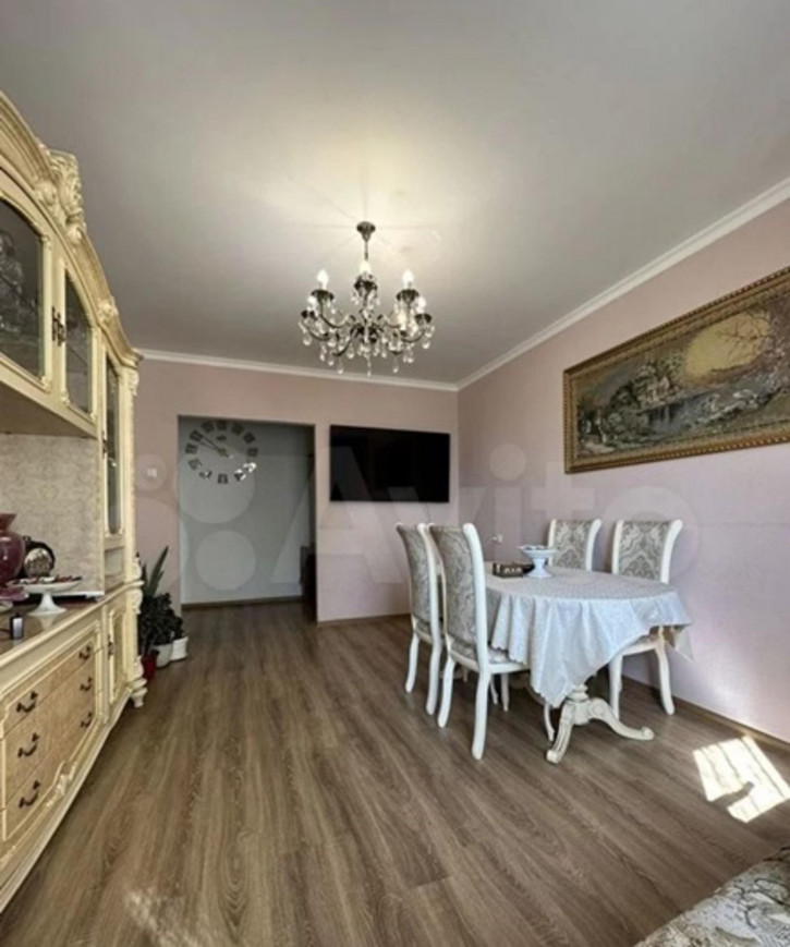 3-комн квартира гайдара улица, 101