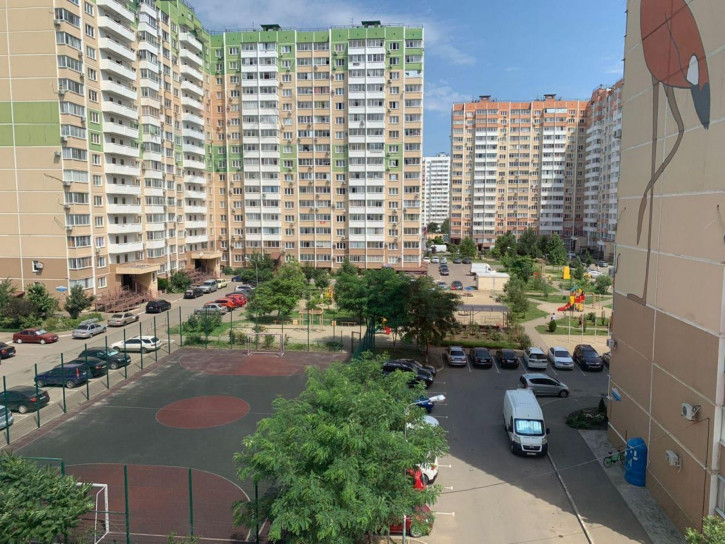 2-комн квартира Генерала Трошева ул, 31