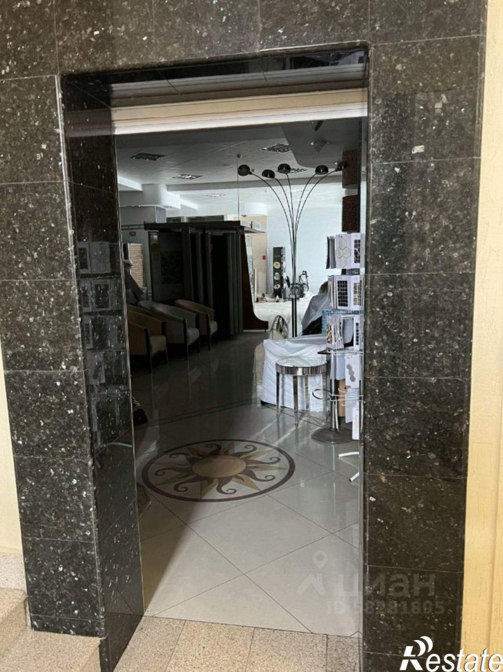 Торговое помещение улица Доваторцев, 40А,  д. 40А