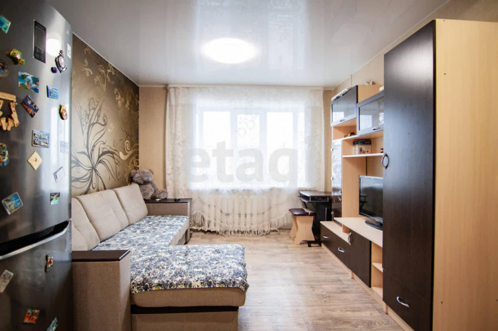 Комната Боровая, 8
