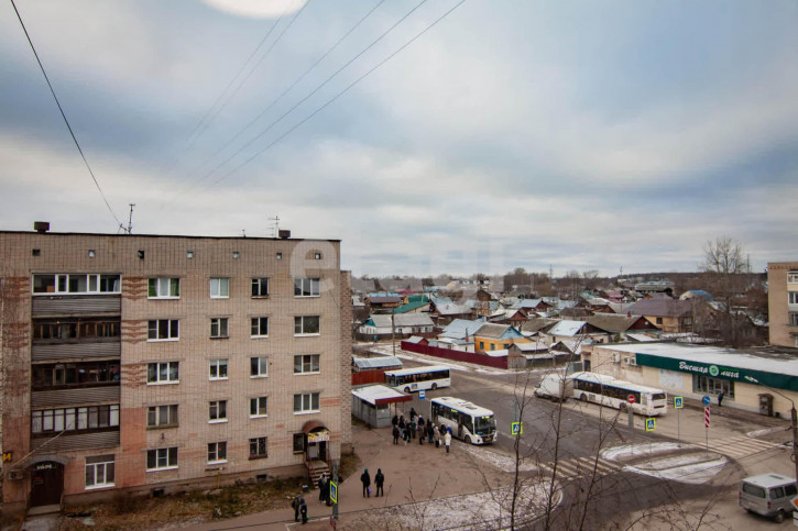 Комната Боровая, 8