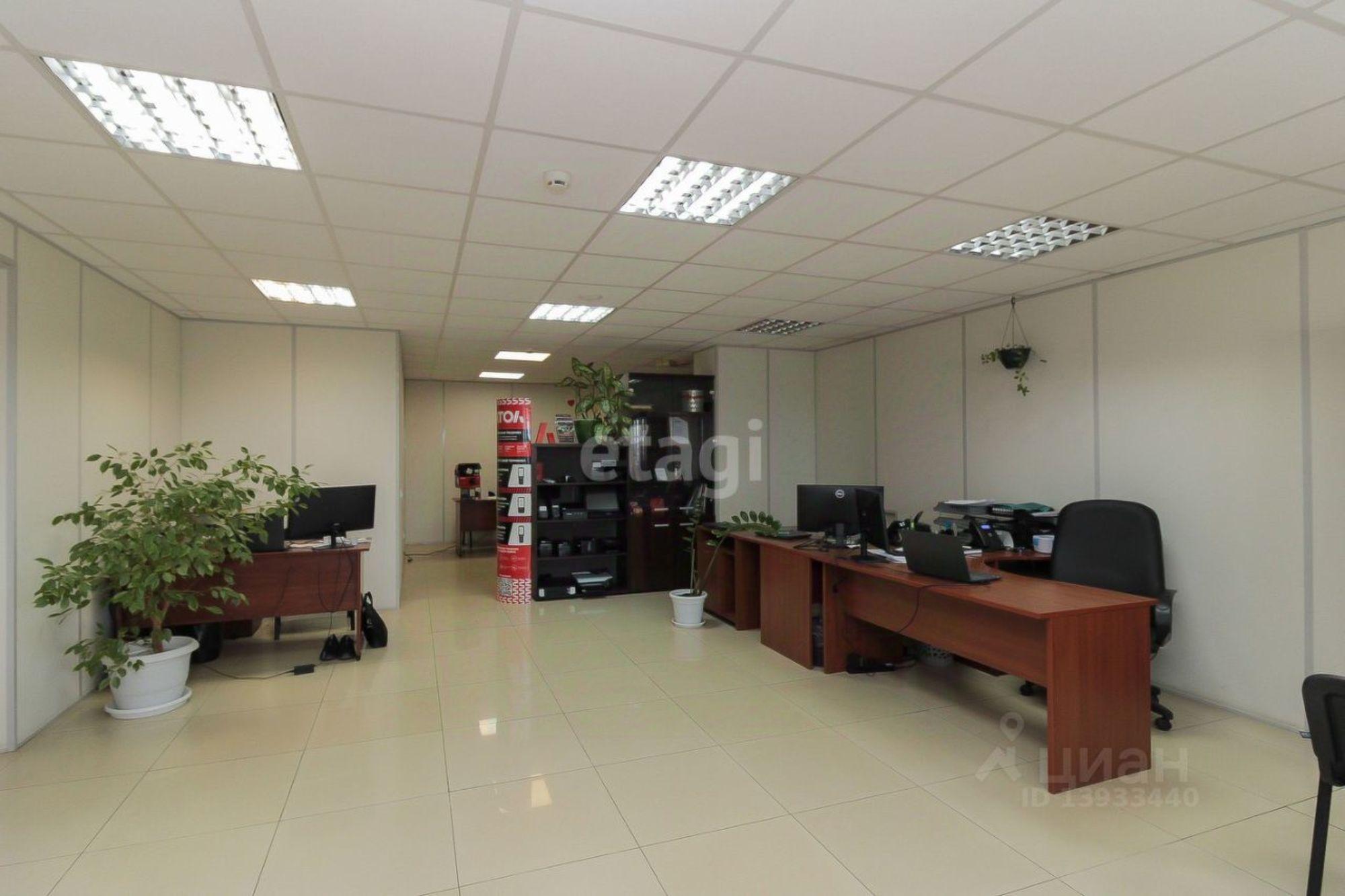 Купить офис, помещение под офис за 110 000 000 рублей на Черниговская улица, 5 к2