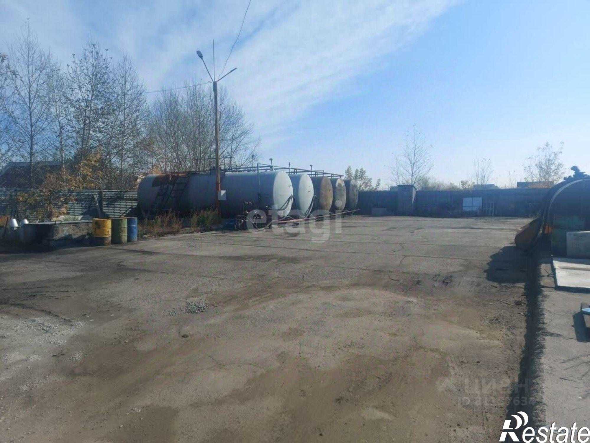 Купить складское помещение за 7 300 770 рублей на ул 1-я Озерная, 12