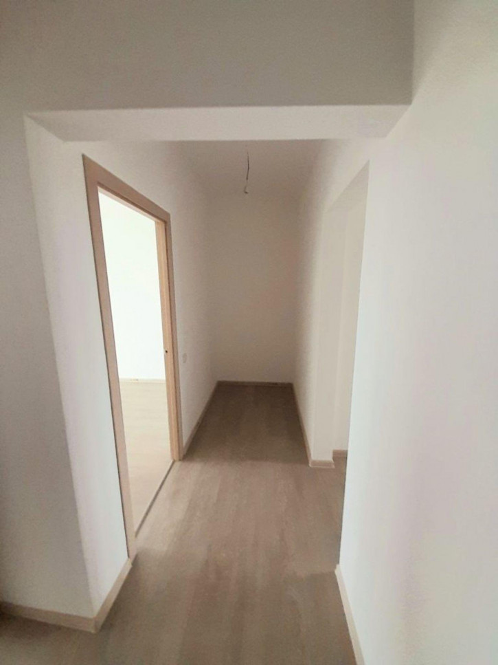 2-комн квартира Левитана ул, 93а
