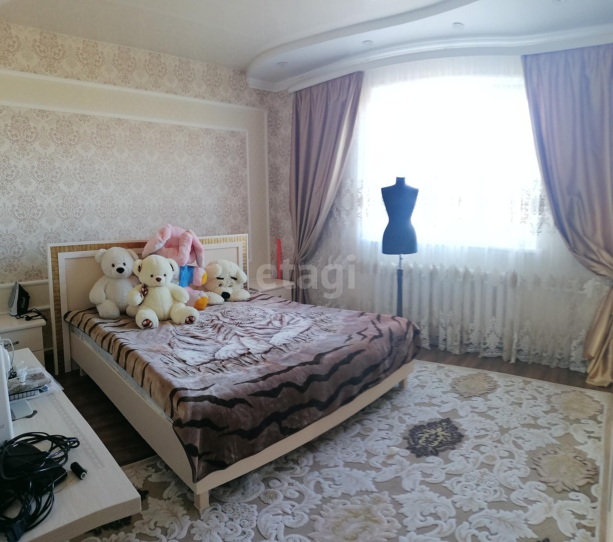 Купить дачу, дом, коттедж за 10 500 000 рублей на Космонавтов