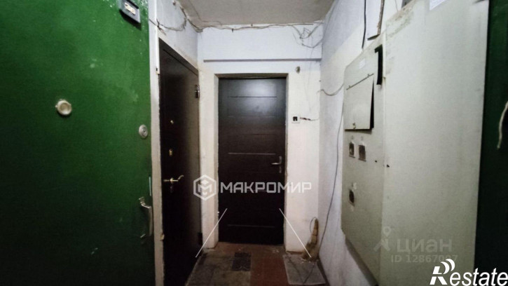 Комната проспект Советских Космонавтов, 37,  д. 37