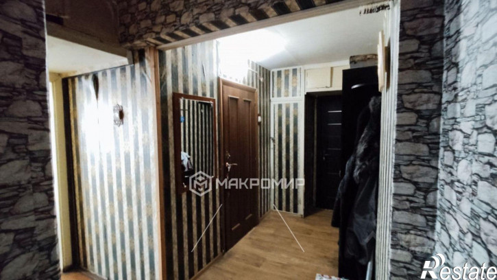 Комната проспект Советских Космонавтов, 37,  д. 37
