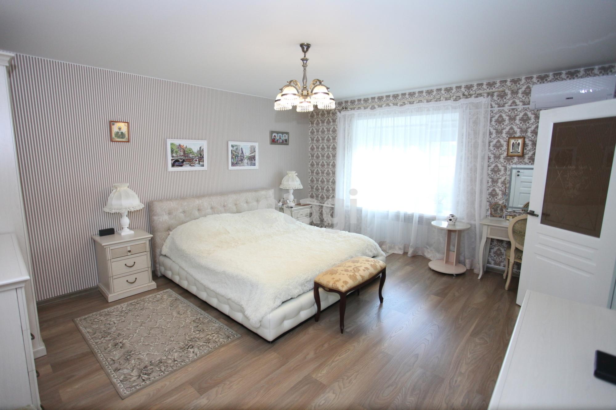 Купить дачу, дом, коттедж за 37 000 000 рублей на Осенняя, 9