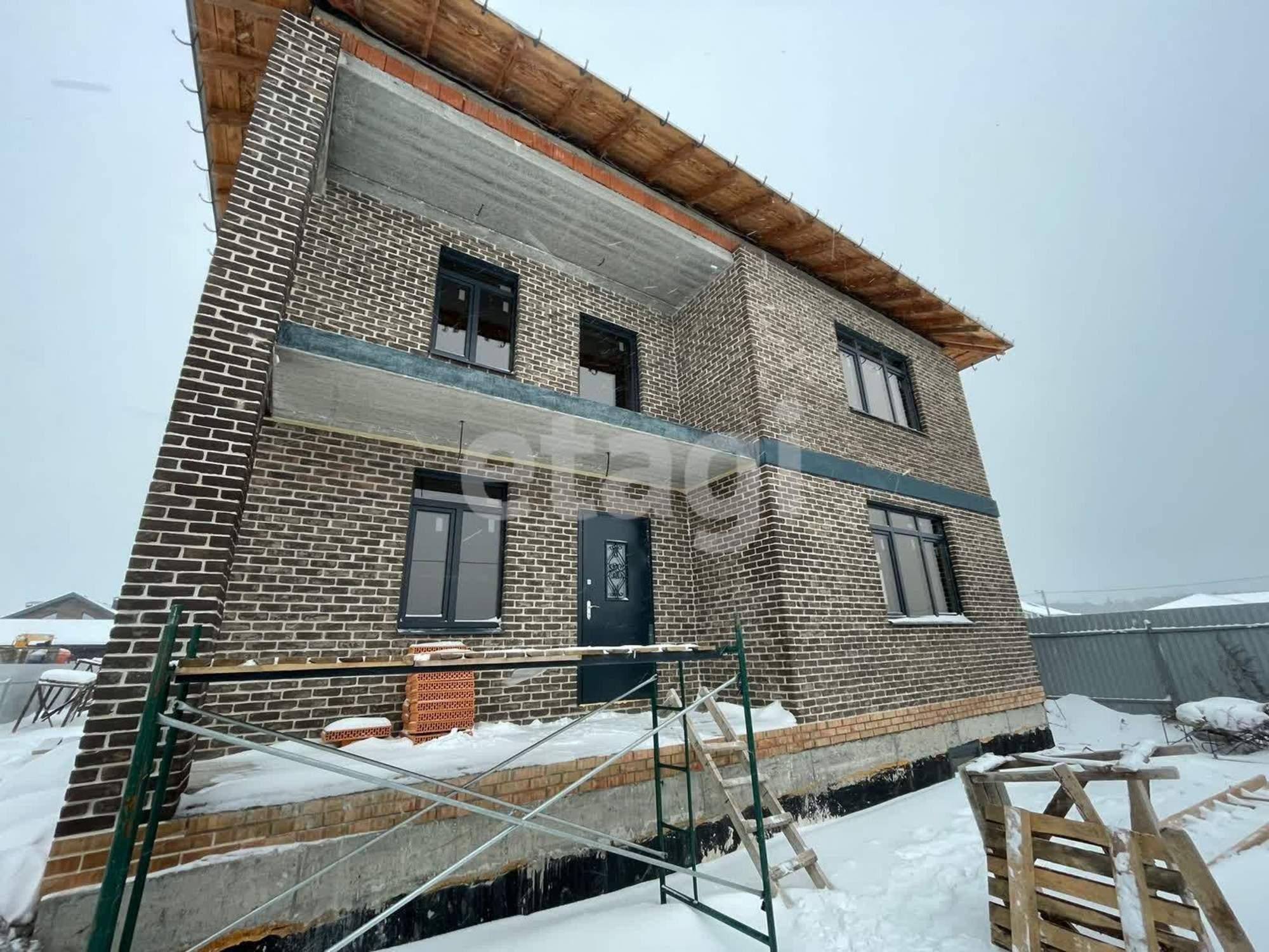 Купить дачу, дом, коттедж за 10 650 000 рублей на Южный мкр-2,