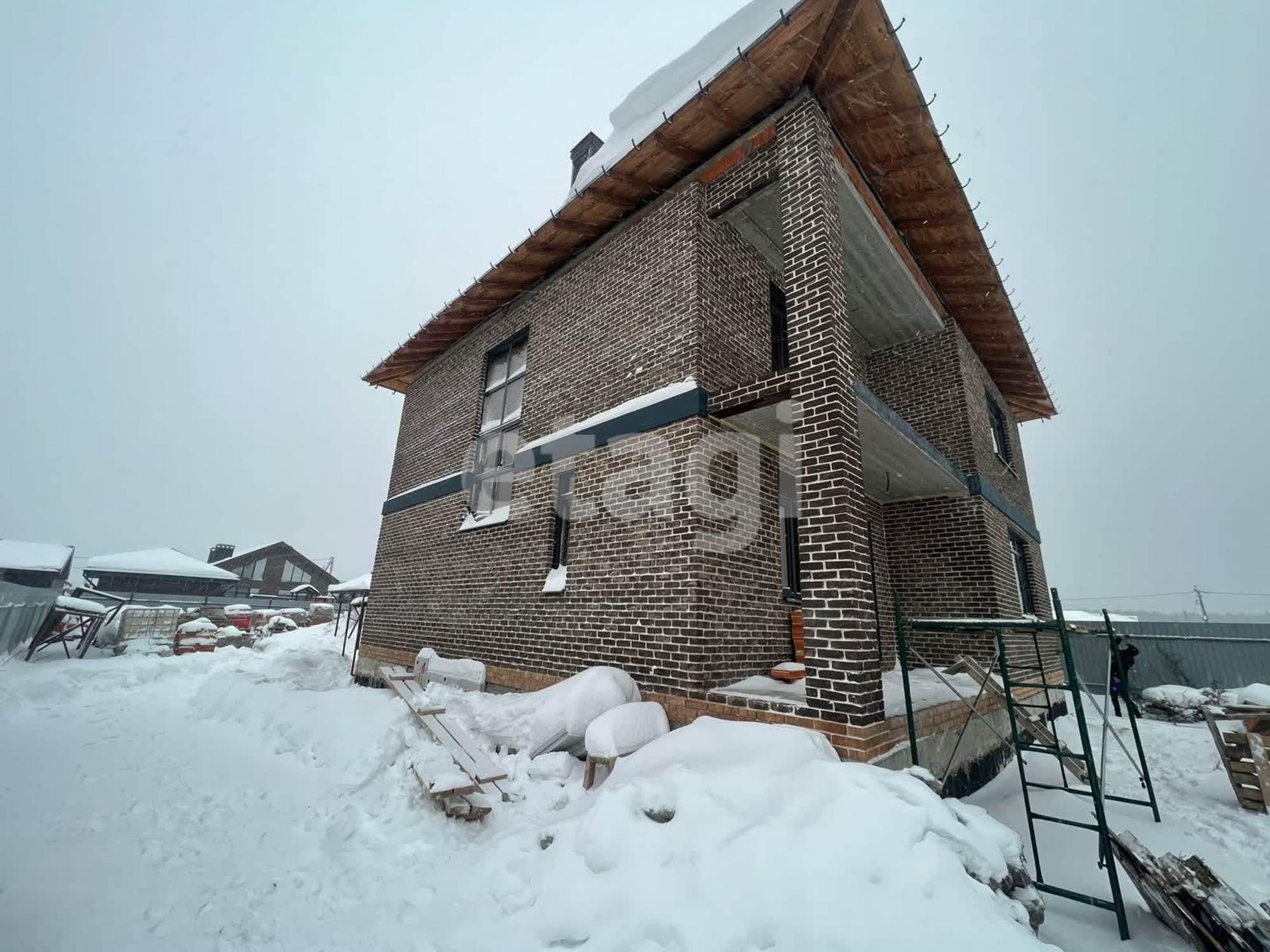 Купить дачу, дом, коттедж за 10 650 000 рублей на Южный мкр-2,