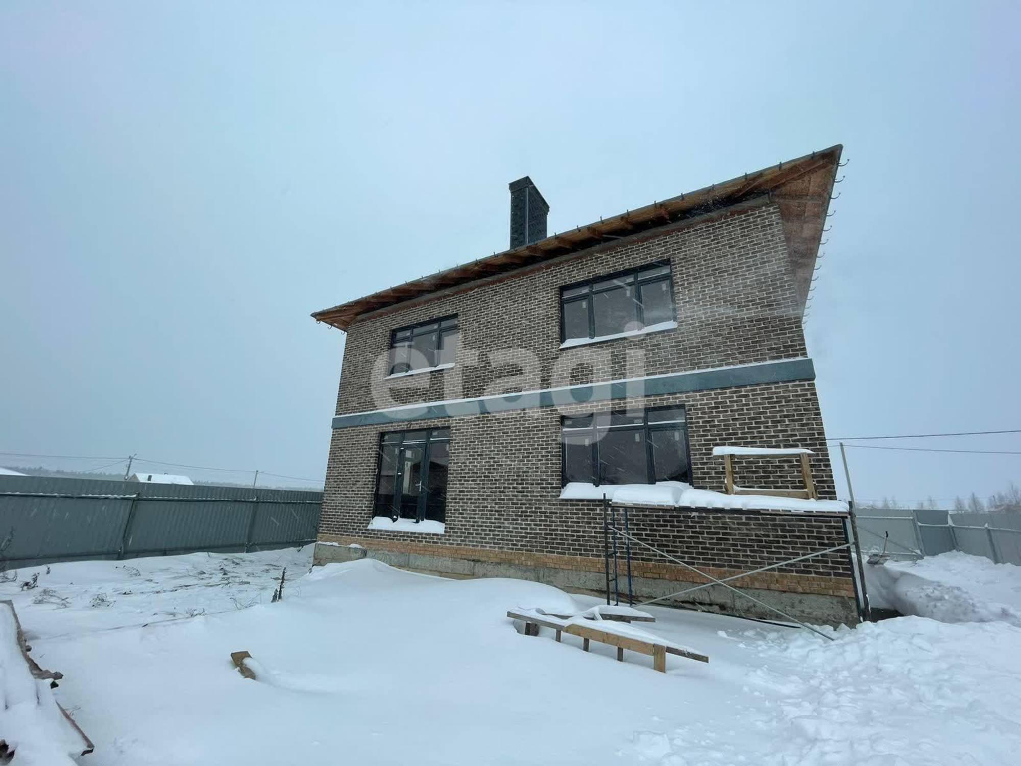Купить дачу, дом, коттедж за 10 650 000 рублей на Южный мкр-2,