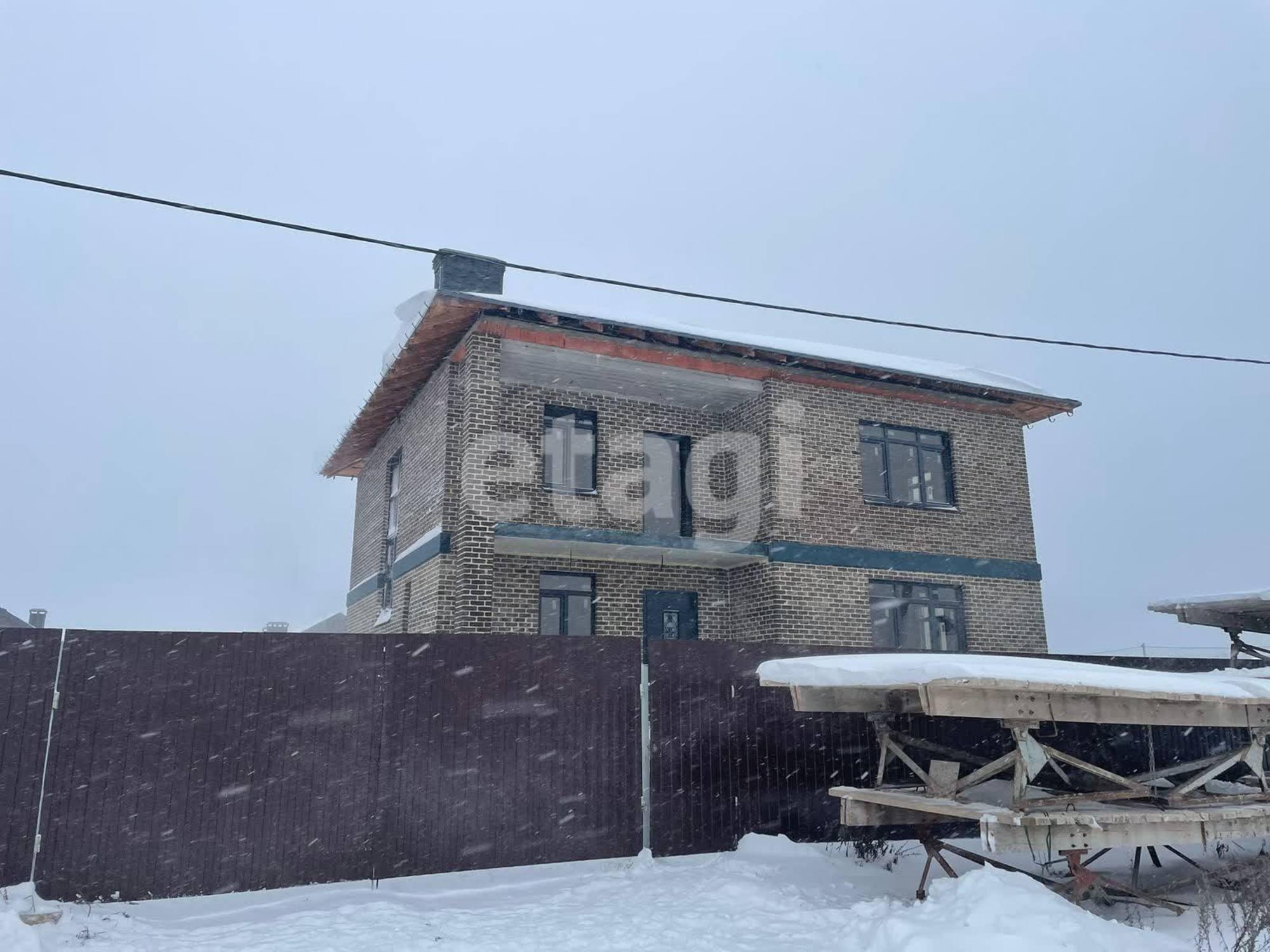 Купить дачу, дом, коттедж за 10 650 000 рублей на Южный мкр-2,