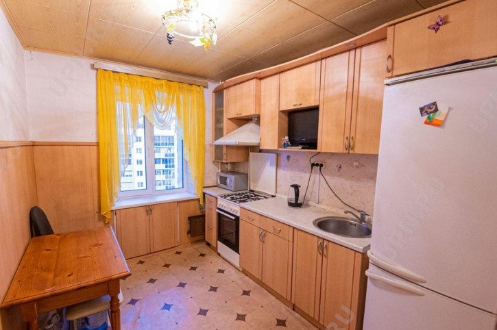 3-комн квартира краснолесья, 14/1
