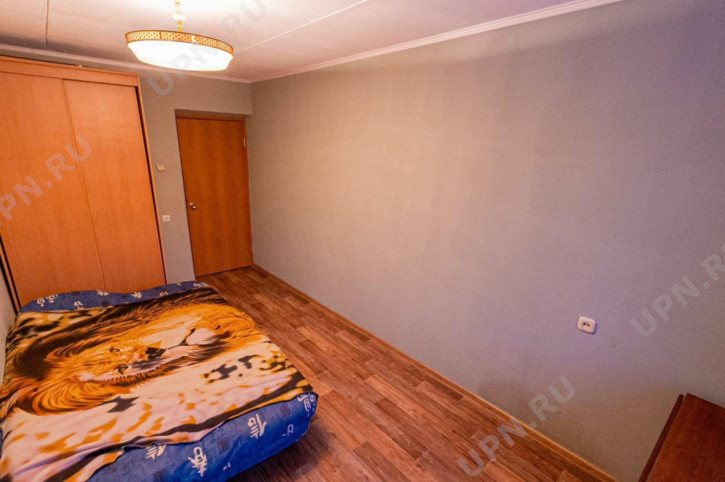 3-комн квартира краснолесья, 14/1