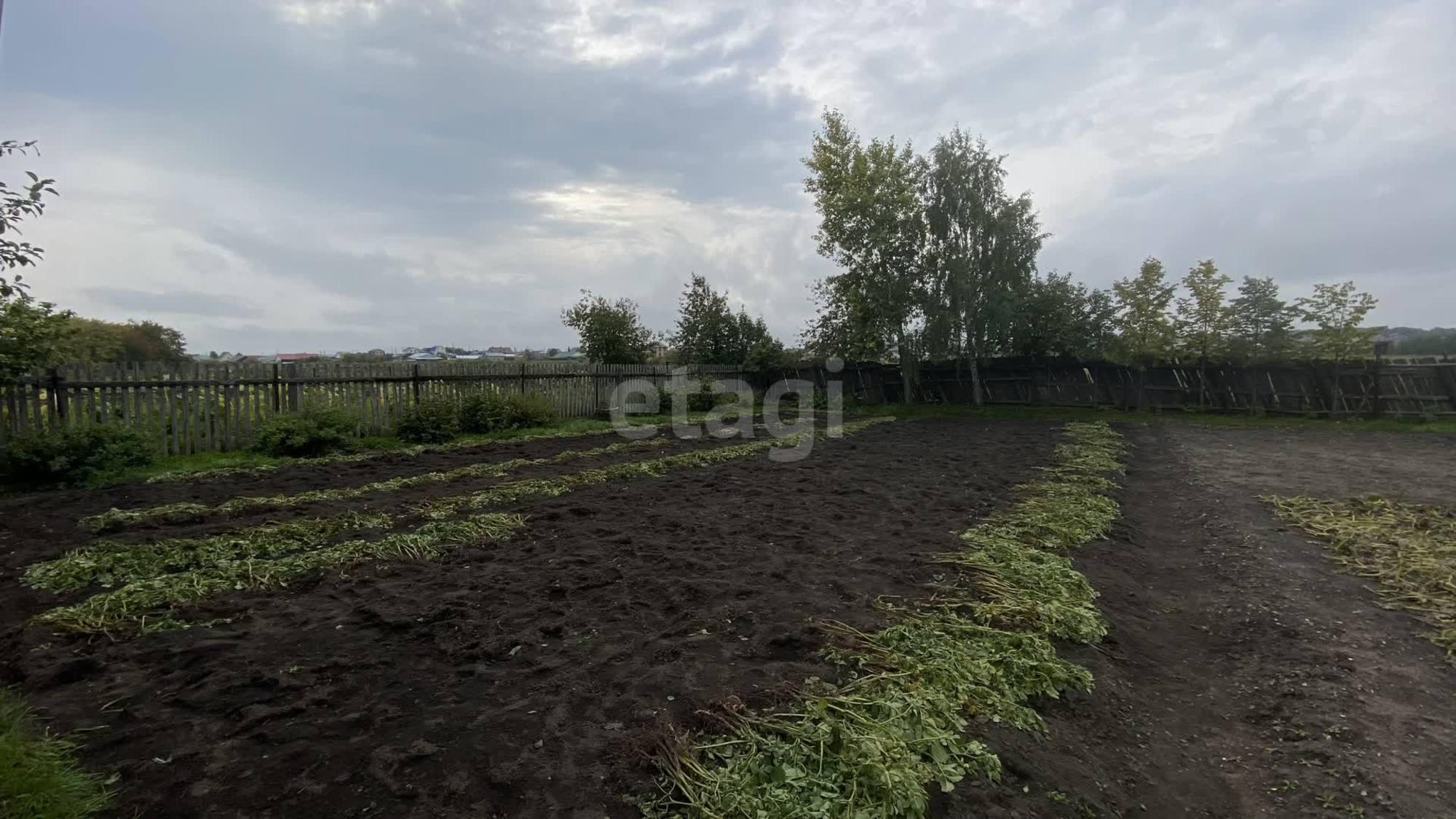 Купить дачу, дом, коттедж за 4 500 000 рублей на Озёрная улица