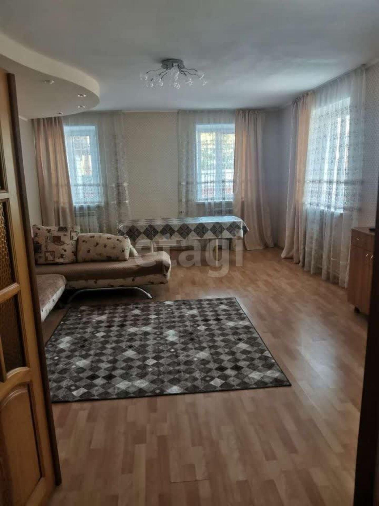Купить дачу, дом, коттедж за 10 200 000 рублей на улица Чкалова