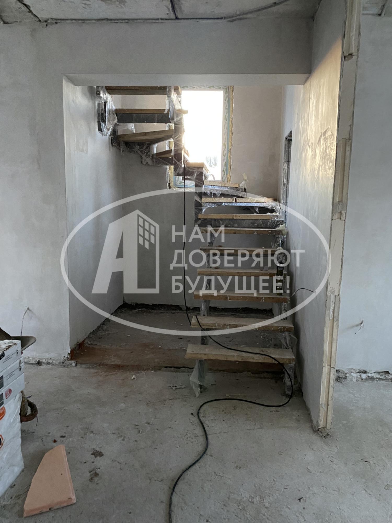 Купить дачу, дом, коттедж за 9 000 000 рублей на Новгородская улица, 11