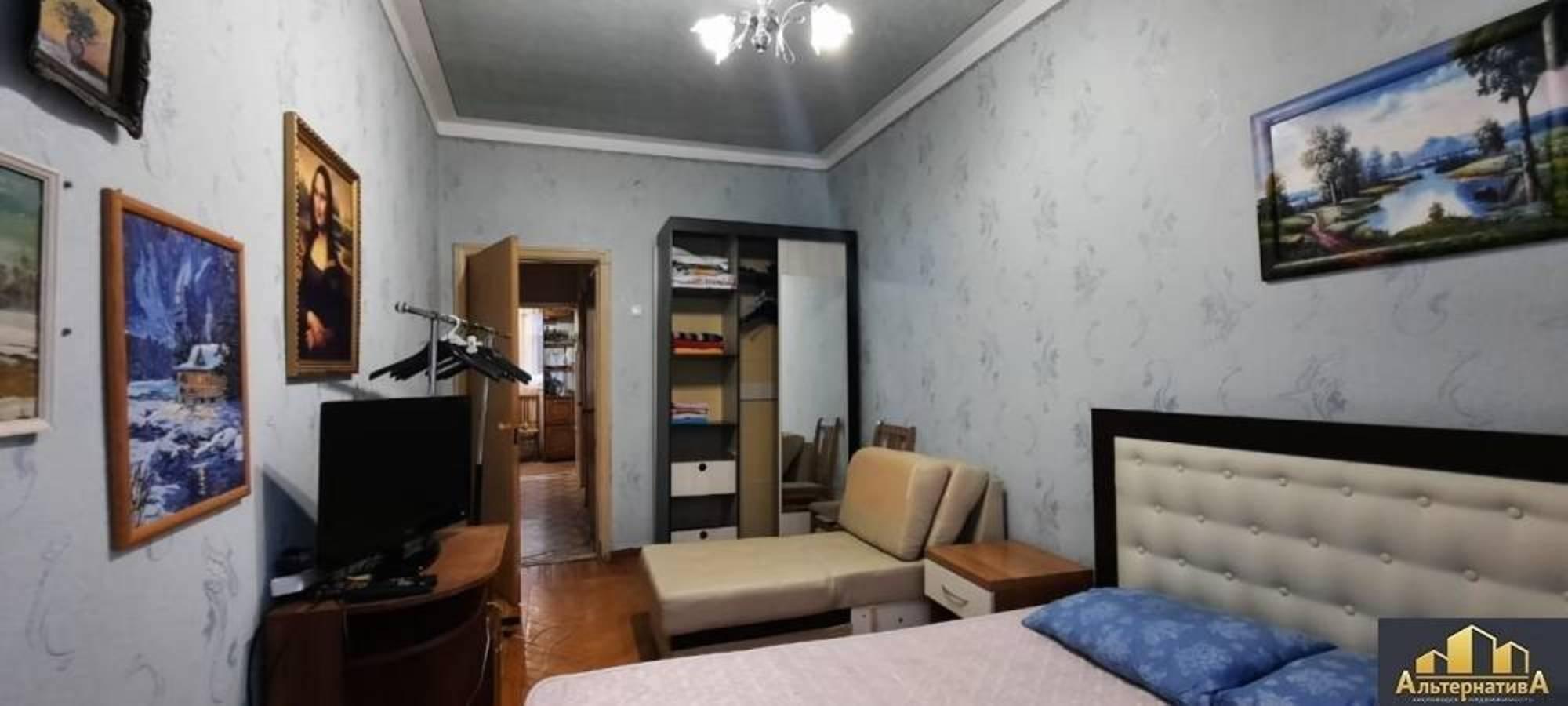 Купить квартиру за 12 000 000 рублей на Красноармейская ул.