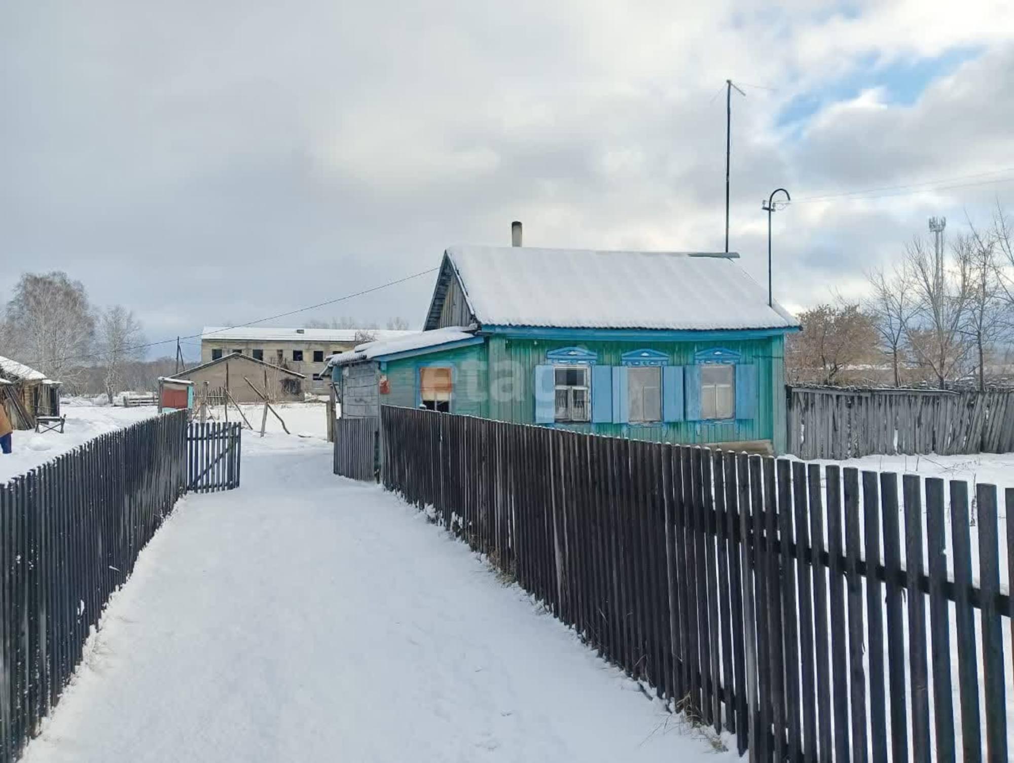 Купить дачу, дом, коттедж за 450 000 рублей на Центральная,