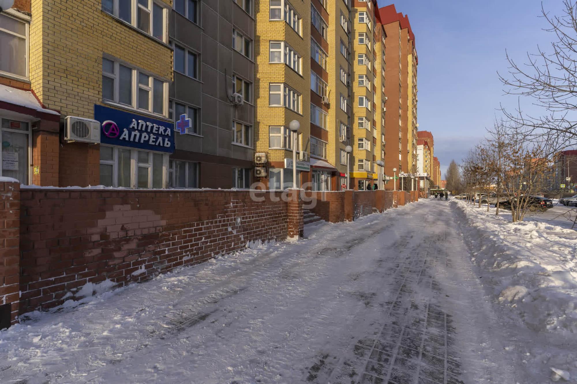 Купить торговое помещение за 17 950 000 рублей на Пермякова 84