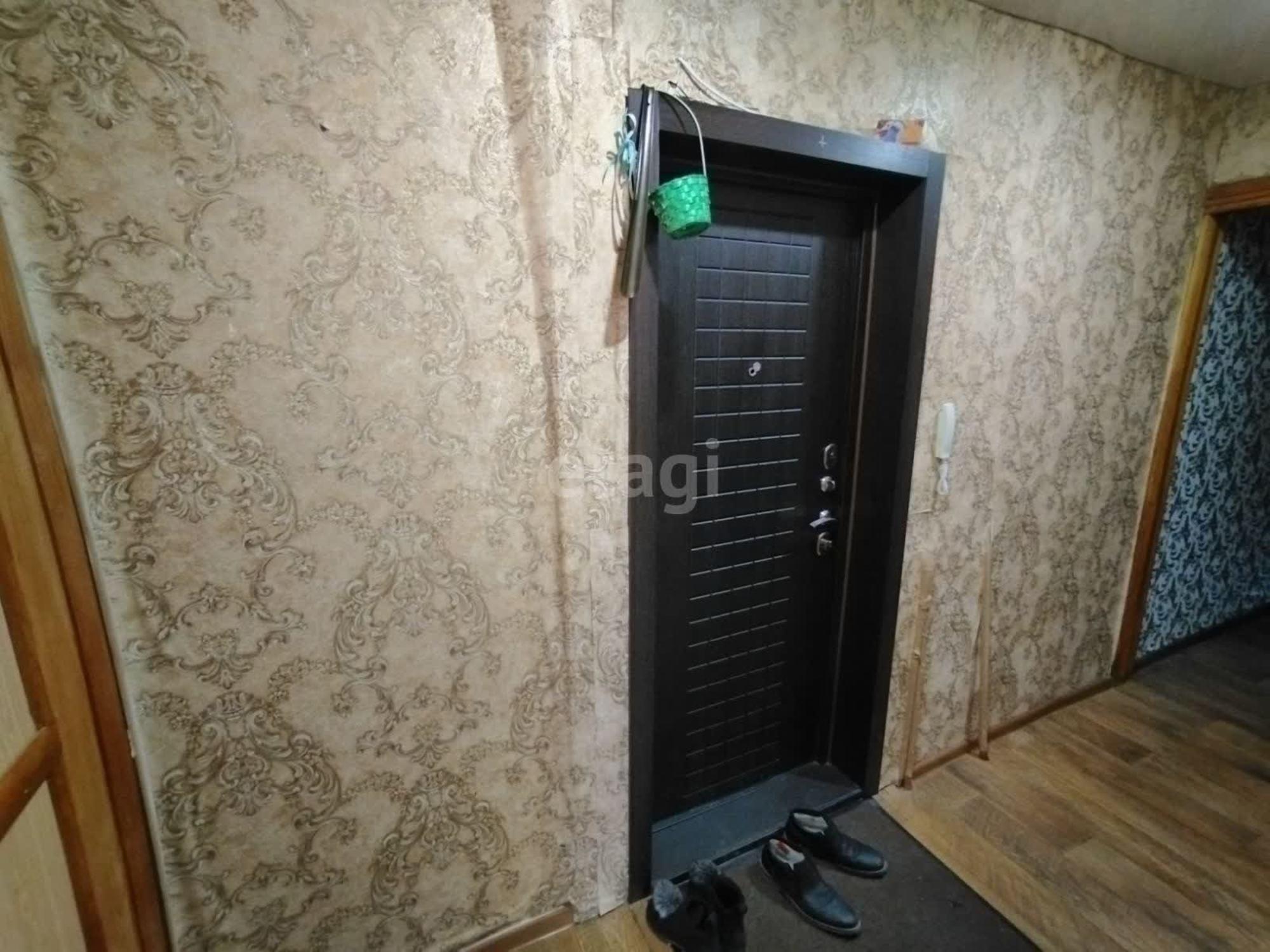 Купить квартиру за 7 300 000 рублей на Монтажников, 17