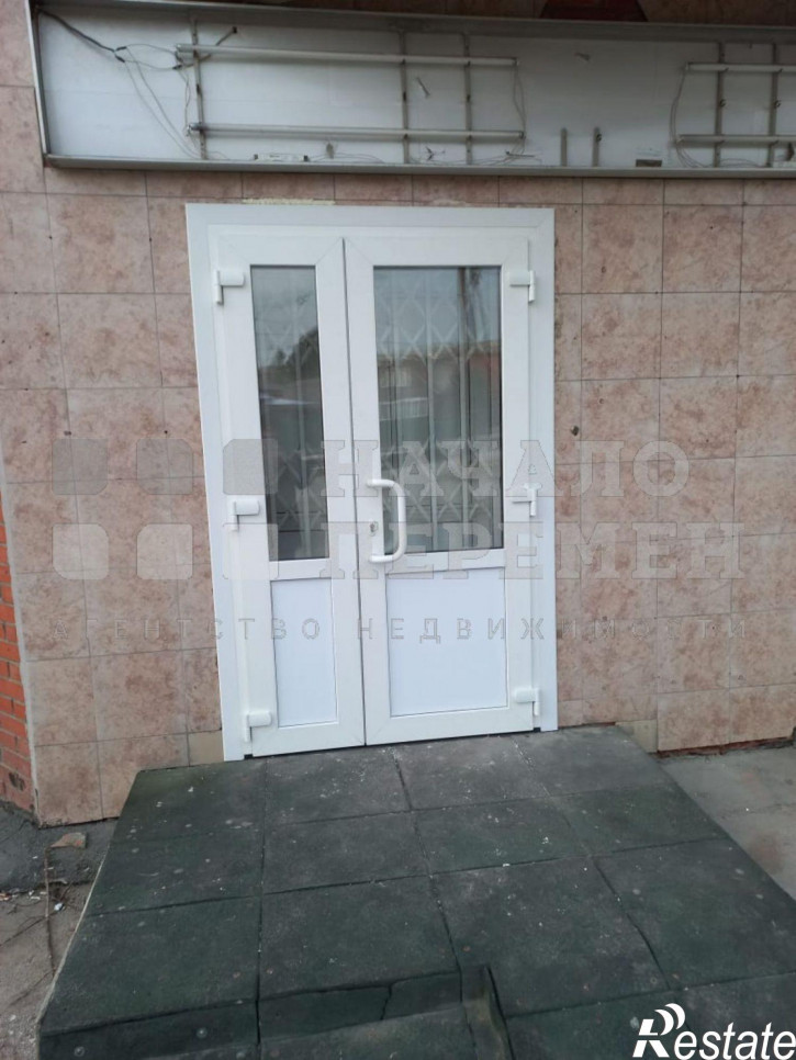 Торговое помещение Вертковская ул, 42