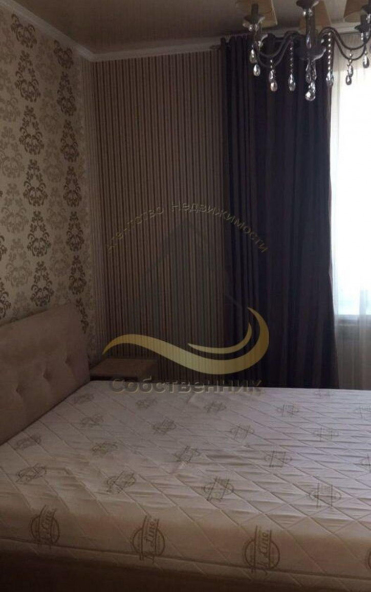3-комн квартира Степной мкр, 1