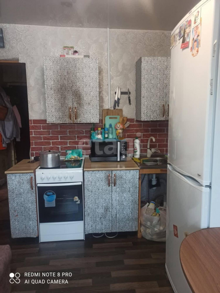 Комната проспект Октября