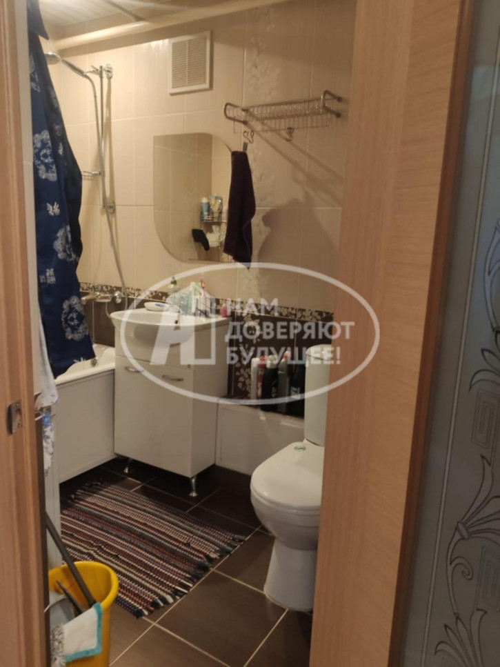 3-комн квартира улица Юности, 14