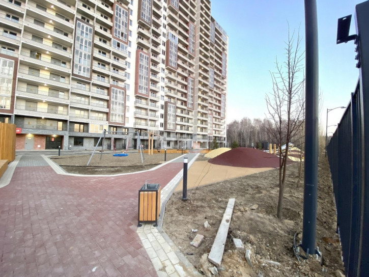 Студия Александра Пушкина, 16