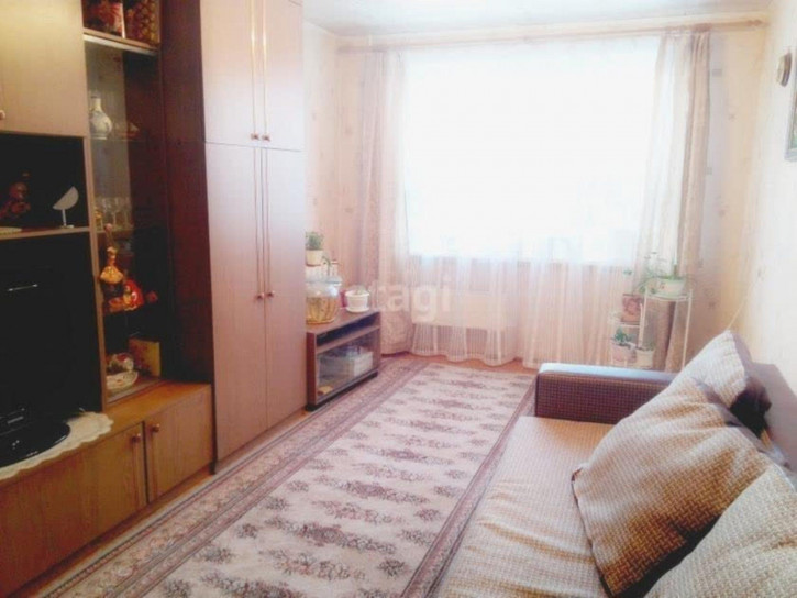 3-комн квартира Монтажников, 17