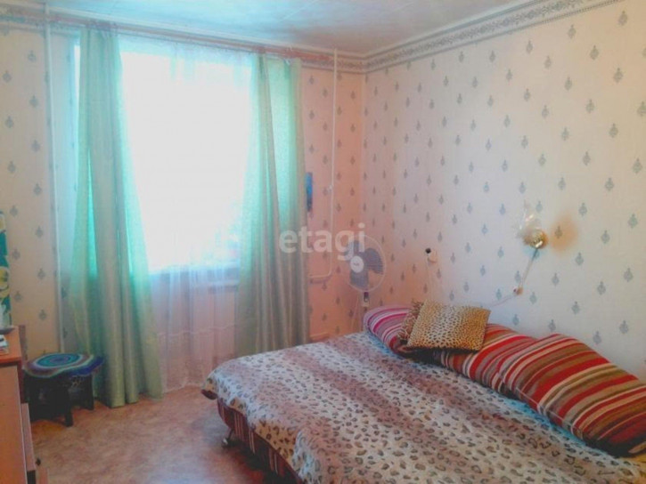 3-комн квартира Монтажников, 17
