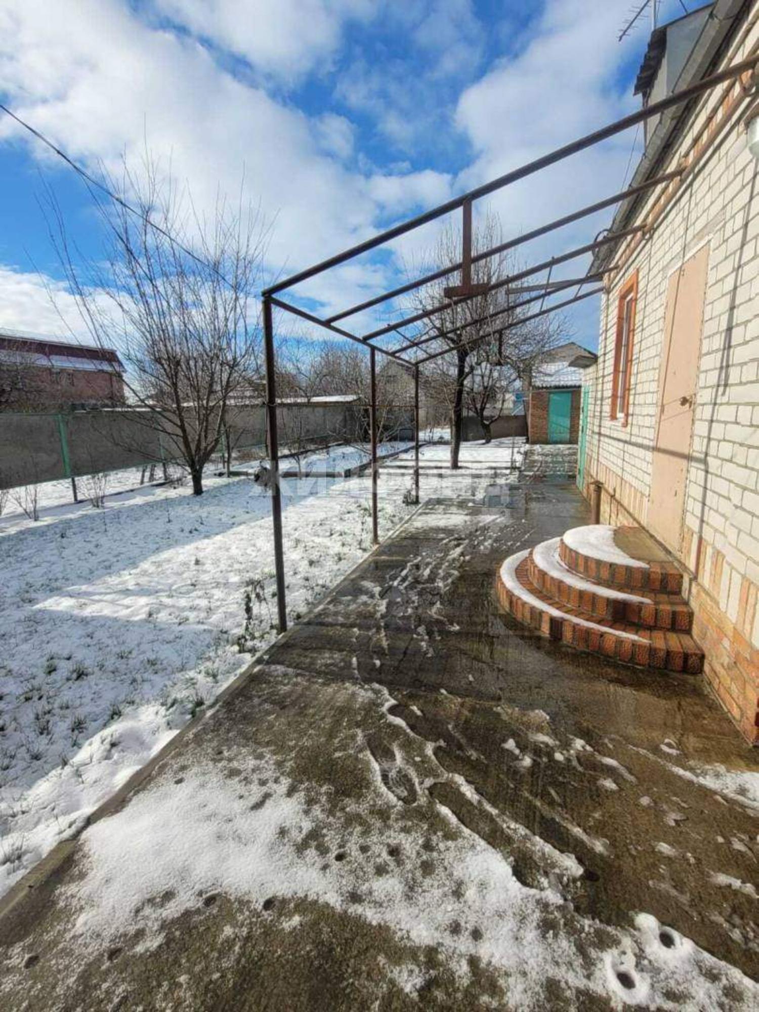 Купить дачу, дом, коттедж за 7 500 000 рублей на Суворова улица