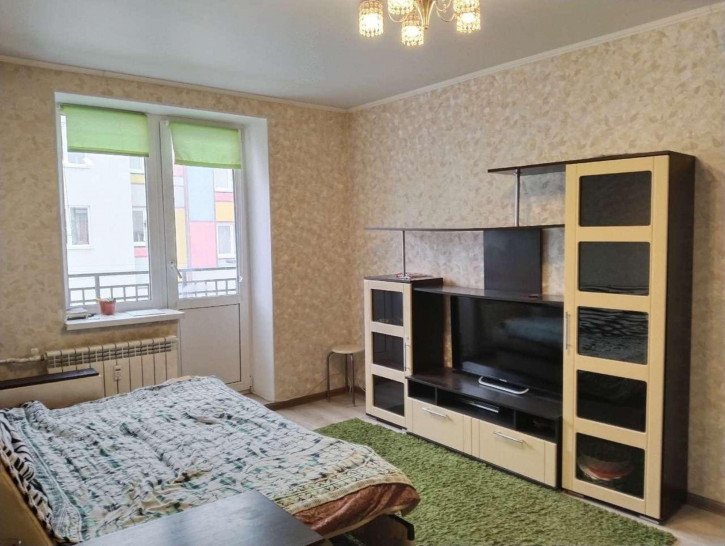 2-комн квартира Ивана Финютина бульвар, 49