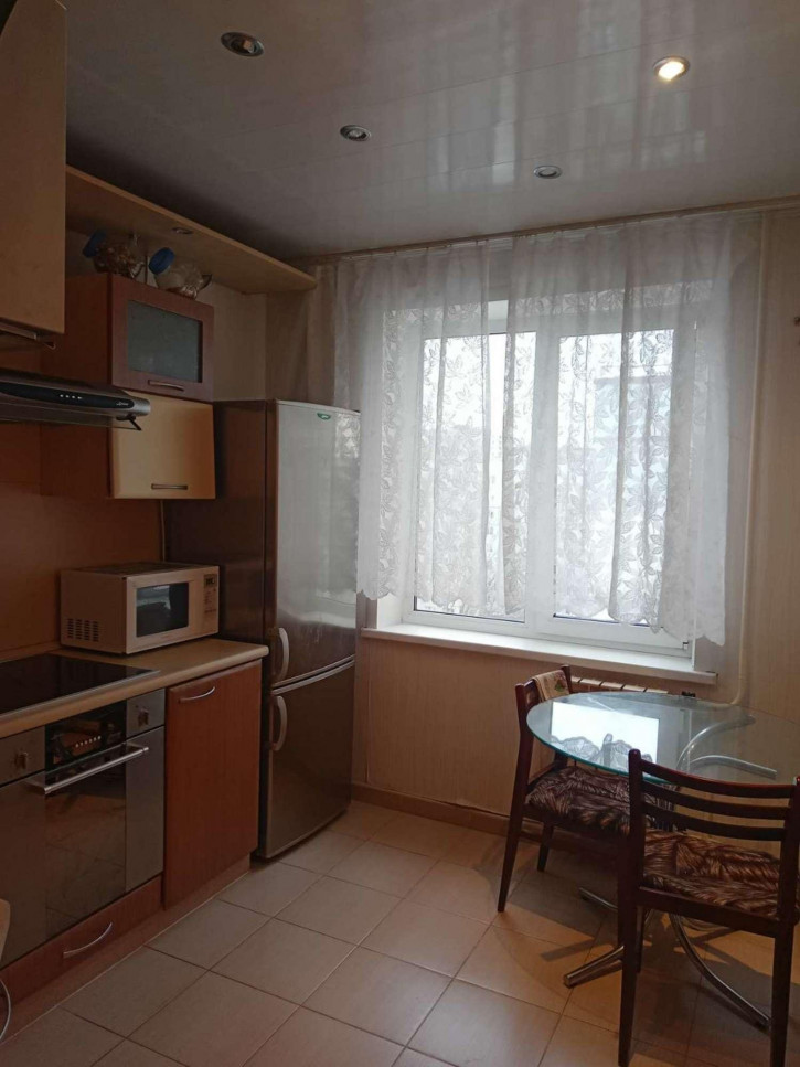 3-комн квартира Степана Разина проспект, 59