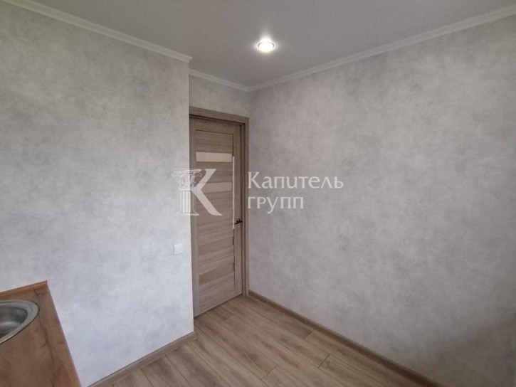 2-комн квартира ул Республики, 198