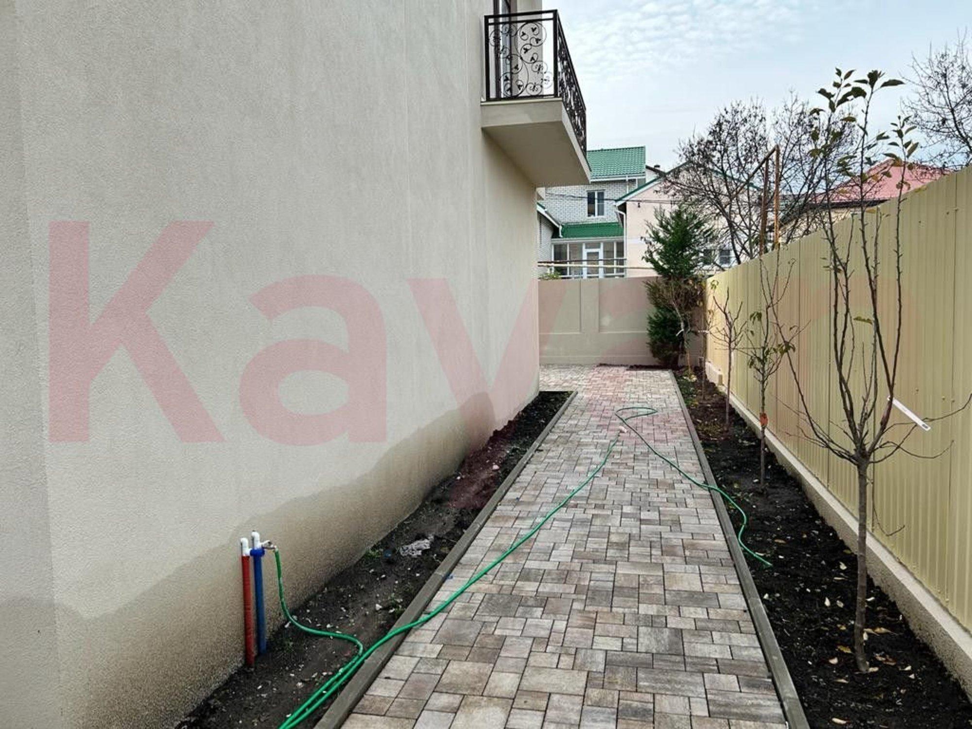 Купить дачу, дом, коттедж за 35 000 000 рублей на Рублева ул.